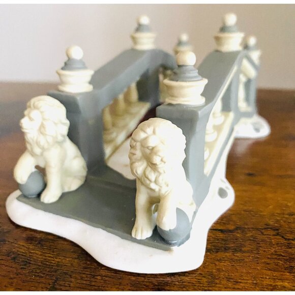 Department 56 Lionhead Bridge Heritage Village Collection #5864-5 With Orig Box - Picture 1 of 7